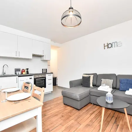 Appartement Cozy Apartment- 2br 6p - Voltaire *